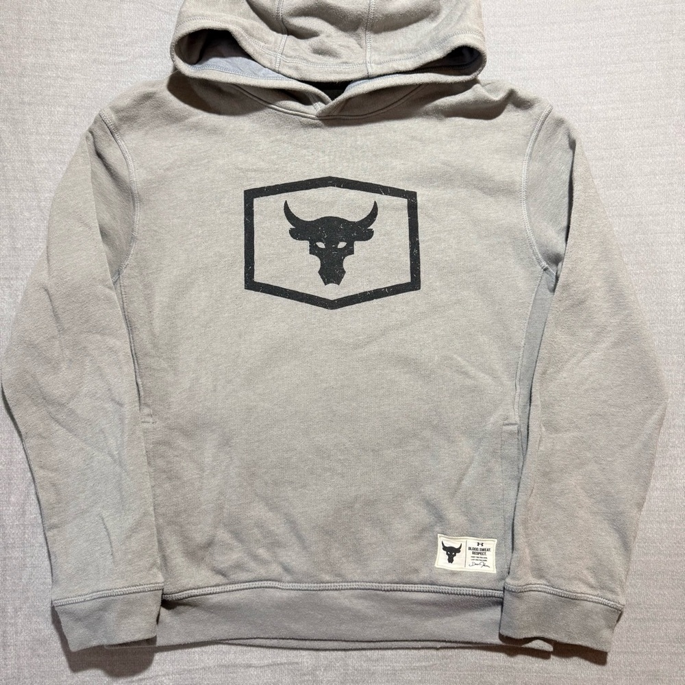 UA Under Armour Project Rock Hoodie Gray Brahma Bull Logo‎ Sweatshirt Gym YXL